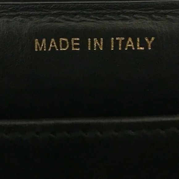 Chanel Caviar Zipper Boy Wallet Noir - Picture 8 of 9